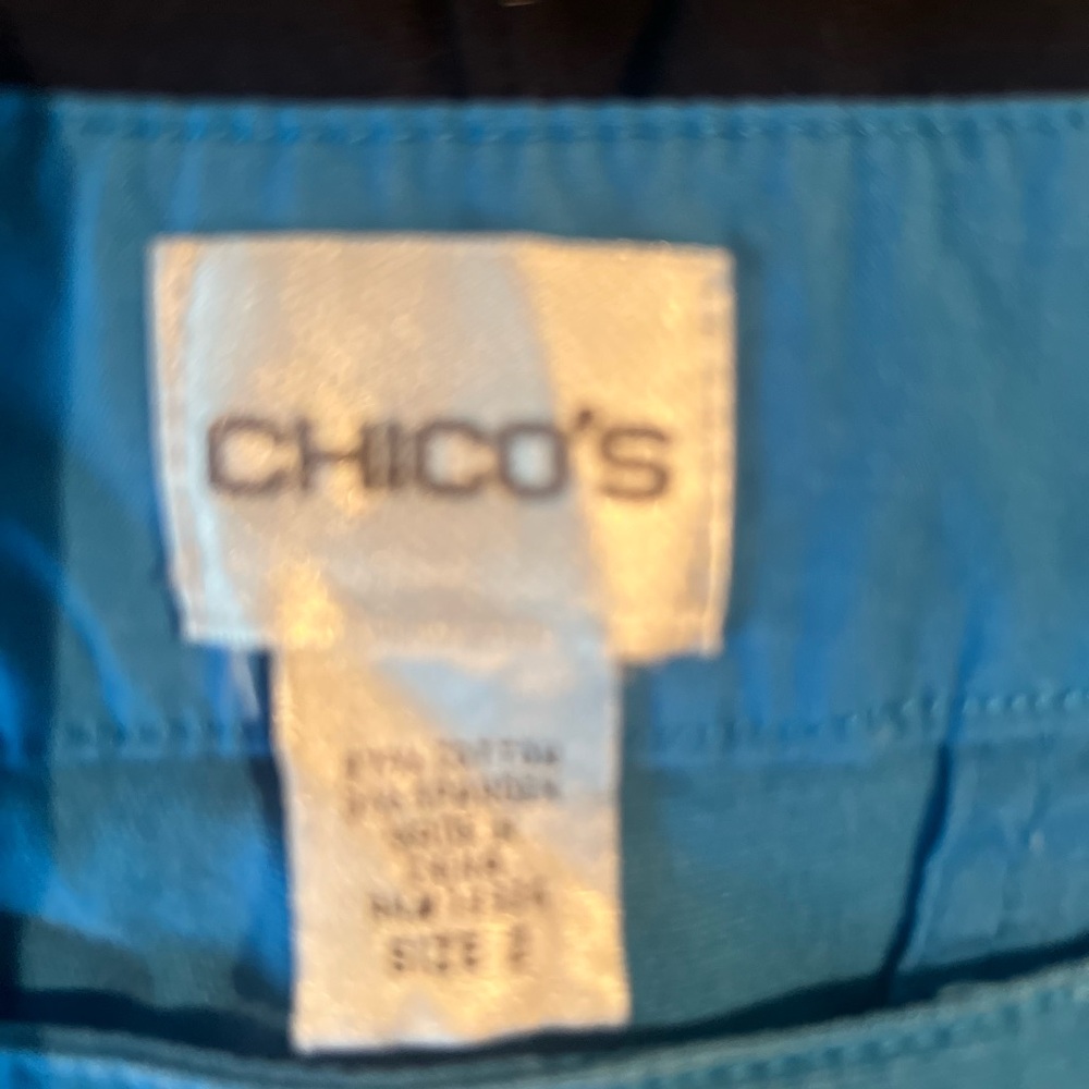 Chico’s Vibrant Blue Shorts - Picture 3 of 3